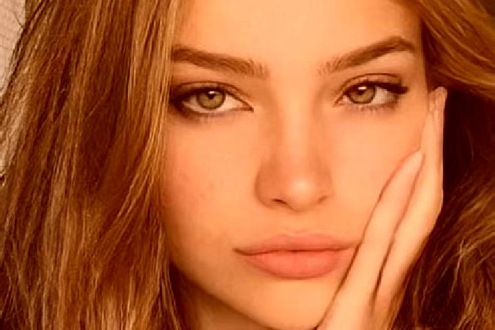 Stella, 27, a brunette brown-eyed mixed companion based in Mooroobool. Offering Couples, Dinner Date, 69, Deep French Kissing, GFE. Available for incall and ...