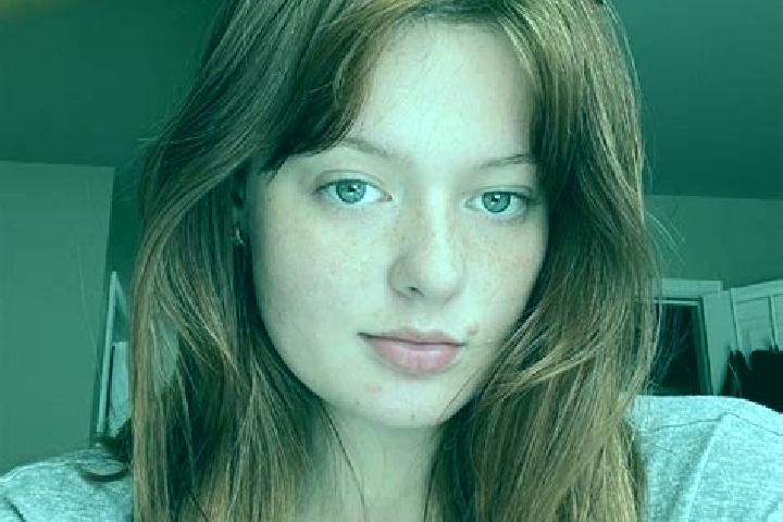 Stella, 27, a red brown-eyed mixed companion based in Bucloc. Offering Couples, Party Girl, OWO, Girlfriend Experience. Available for incall and outcall, ove...