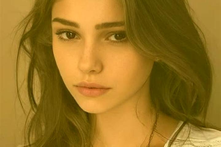Stella, 28, a red grey-eyed slavic companion based in Schlatt. Offering GFE, Dinner Date, 69, OWO. Available for incall and outcall, day and evening dates.
