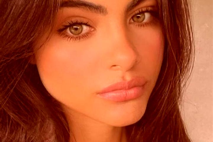 Stella, 29, a black hazel-eyed european companion based in Belcodene. Offering Overnight, Tantra, Party Girl, Erotic Massage, Massage. Available for incall a...