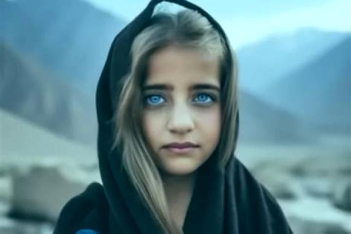 Stella, 29, a blonde hazel-eyed middle eastern companion based in San Matias Atzala. Offering Tantra, Deep French Kissing. Available for incall and outcall, ...