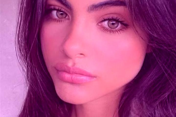 Stella, 29, a brunette green-eyed european companion based in Coada Stancii. Offering A-Level, Erotic Massage, 69. Available for incall and outcall, overnigh...