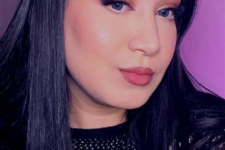 Stella, 30 — Escort in Sarras, France