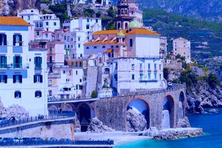 Stella, 30 — Escort in Variney Chez Roncoz, Italy