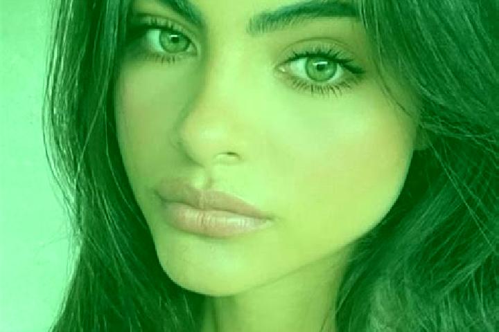 Stella, 31, a brunette green-eyed caucasian companion based in Senohraby. Offering Roleplay, Party Girl. Available for incall and outcall, day and evening da...