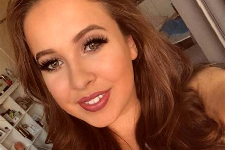 Stella, 32, a blonde brown-eyed middle eastern companion based in Nacimiento. Offering Prostate Massage, Overnight, Tantra. Available for incall and outcall,...