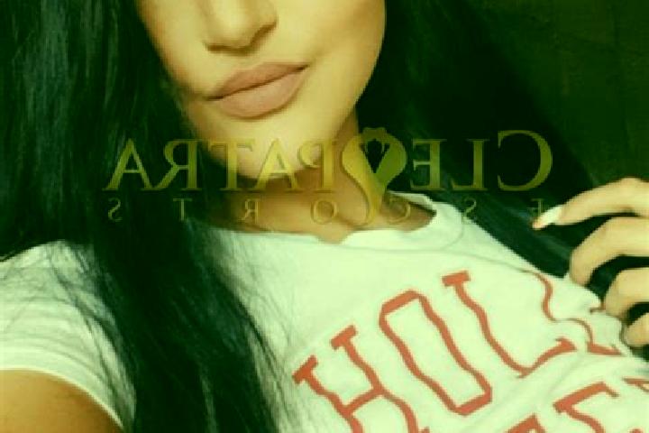 Stella, 34, a red dark-eyed ebony companion based in Ruda Slaska. Offering Dinner Date, Tantra, OWO, GFE, BDSM. Available for incall and outcall, day and eve...