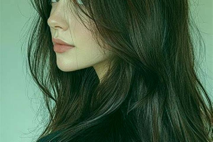 Stella, 35, a auburn brown-eyed caucasian companion based in Mosas. Offering Dinner Date, Duos. Available for incall and outcall, overnight bookings available.