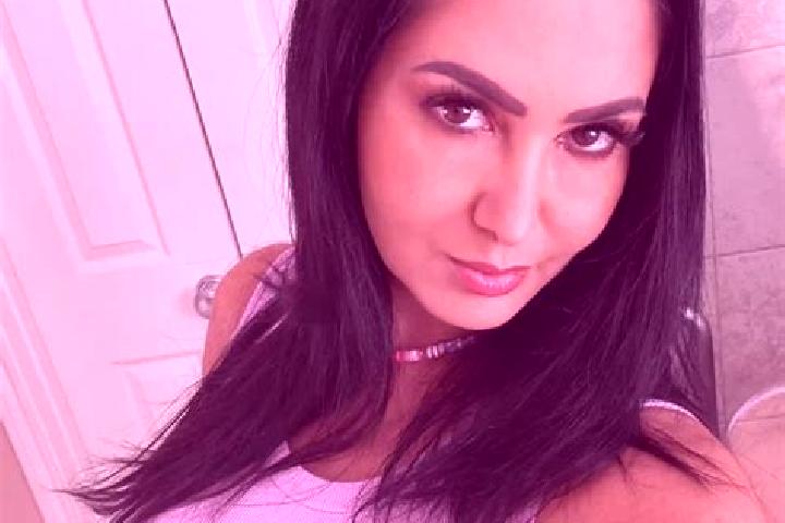Stella, 35, a dark blonde dark-eyed caribbean companion based in Palazzolo sull Oglio. Offering Fetish, Party Girl, 69, Deep French Kissing. Available for in...
