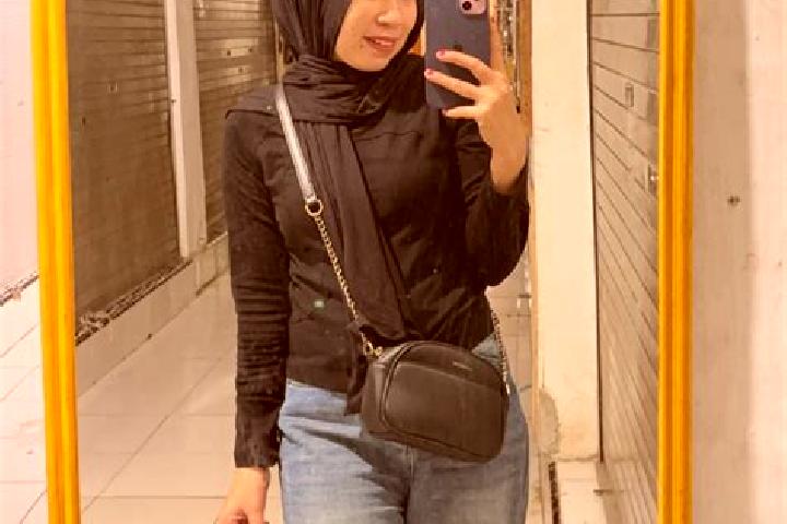 Stella, 35 — Escort in Sengkang, Indonesia
