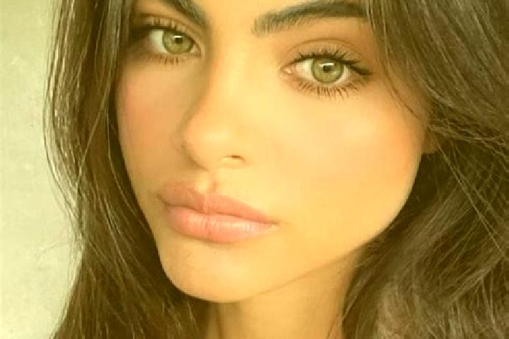 Stella, 36, a brunette dark-eyed caucasian companion based in Carlos Gomes. Offering A-Level, Erotic Massage, Overnight, Domination. Available for incall and...