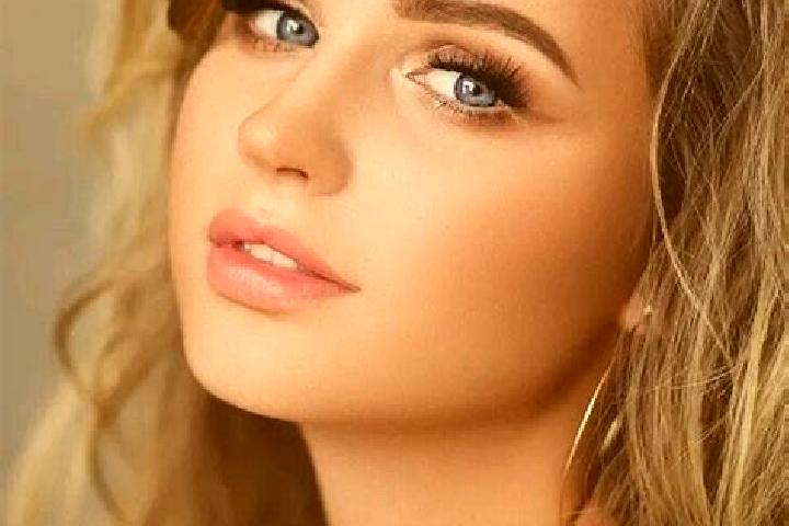 Stella, 36, a dark blonde blue-eyed indian companion based in Novyi Lviv. Offering Deep French Kissing, Tantra, Travel Companion. Available for incall and ou...