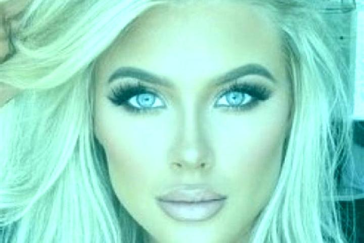 Stella, 36, a platinum blonde amber-eyed slavic companion based in Champdore. Offering Tantra, Dinner Date, Domination, Fetish. Available for incall and outc...