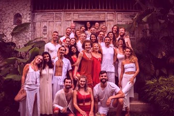 Stella, 37, a blonde brown-eyed latina companion based in Anneville-Ambourville. Offering Travel Companion, Party Girl, Domination, Tantra. Available for inc...