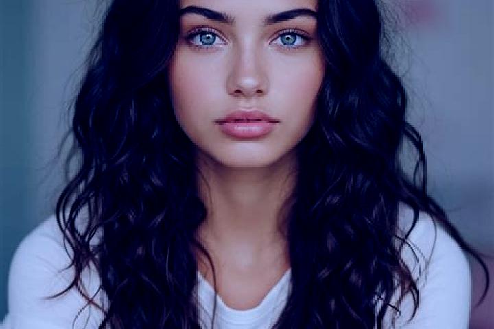 Stella, 37, a brunette green-eyed mediterranean companion based in Santa Terezinha. Offering BDSM, Duos, Couples, Deep French Kissing. Available for incall a...