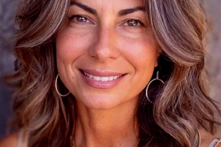 Stella, 38, a brunette grey-eyed latina companion based in Caddo Valley. Offering Striptease, Domination, Roleplay. Available for incall and outcall, day and...