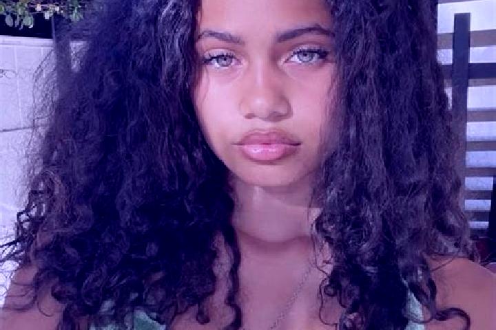 Stella, 38, a red green-eyed mixed companion based in Pernik. Offering A-Level, CIM, Tantra, Travel Companion. Available for incall and outcall, day and even...