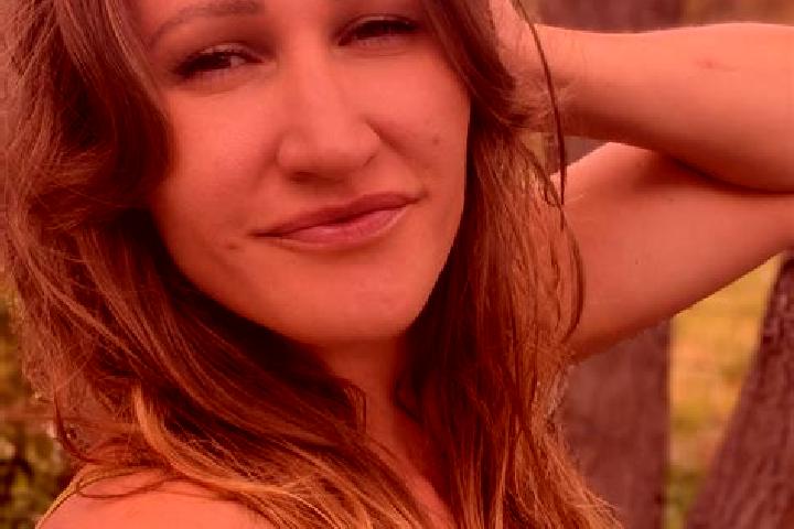 Stella, 38 — Escort in Meredith, Australia