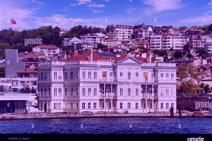 Stella, 38 — Escort in Yali, Turkey