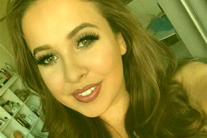 Victoria, 20, a blonde dark-eyed mixed companion based in Copalau. Offering Dinner Date, Domination, Striptease, Erotic Massage. Available for incall and out...