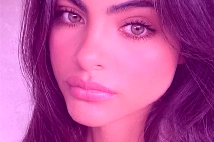 Victoria, 20, a brunette dark-eyed middle eastern companion based in Diego Sanchez. Offering GFE, Deep French Kissing, Domination, A-Level. Available for inc...