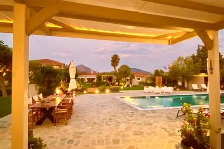 Victoria, 20 — Escort in Koilada, Greece