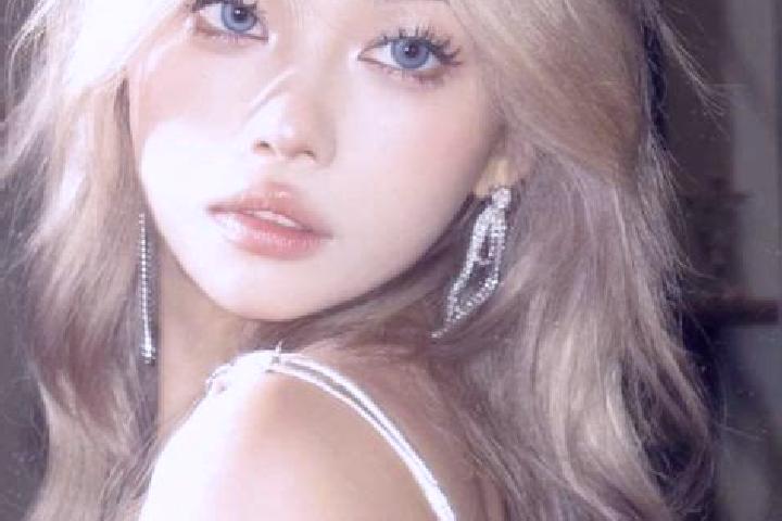 Victoria, 21, a blonde amber-eyed asian companion based in Balasamudram. Offering A-Level, 69, BDSM. Available for incall and outcall, overnight bookings ava...