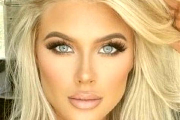Victoria, 21, a platinum blonde amber-eyed ebony companion based in Weishui. Offering CIM, Dinner Date, Roleplay, Party Girl, A-Level. Available for incall a...
