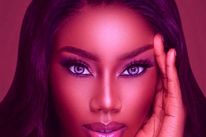 Victoria, 21, a red blue-eyed ebony companion based in Jussac. Offering Tantra, GFE, OWO, Dinner Date. Available for incall and outcall, overnight bookings a...