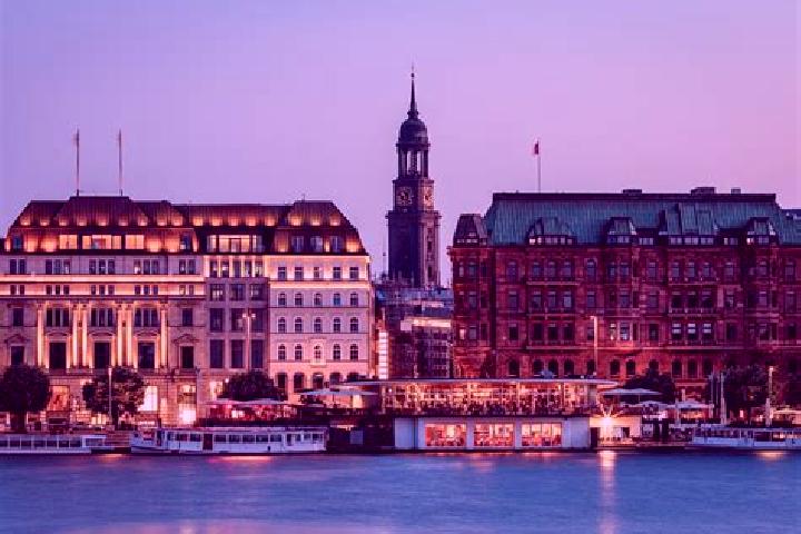 Victoria, 21 — Escort in Bjaesta, Sweden