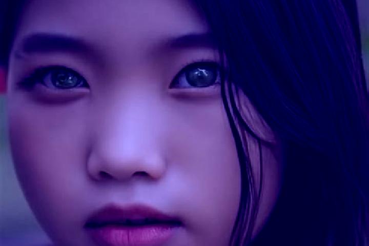 Victoria, 22, a red green-eyed asian companion based in Mirabella Eclano. Offering Deep French Kissing, Couples, Travel Companion. Available for incall and o...
