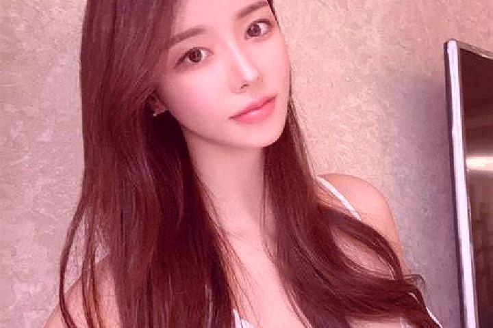 Victoria, 22 — Escort in Kano, Japan