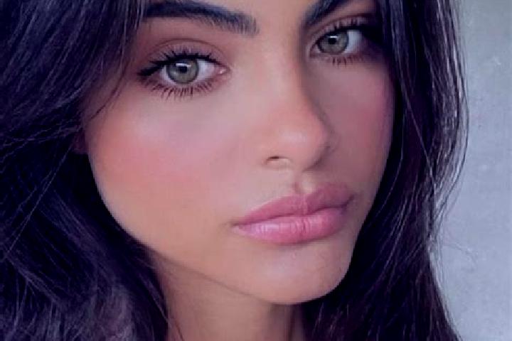 Victoria, 23, a black dark-eyed middle eastern companion based in Tavistock. Offering Prostate Massage, Girlfriend Experience, Couples. Available for incall ...