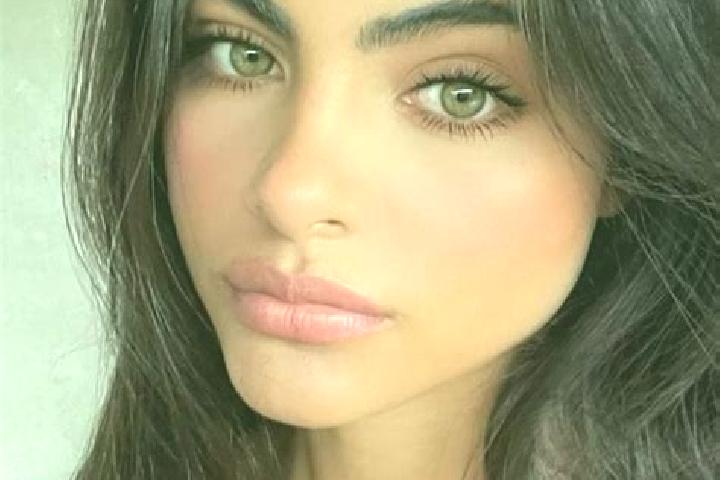 Victoria, 23, a chestnut amber-eyed indian companion based in Barrio Jesus. Offering GFE, OWO, Couples, Prostate Massage, Roleplay. Available for incall and ...