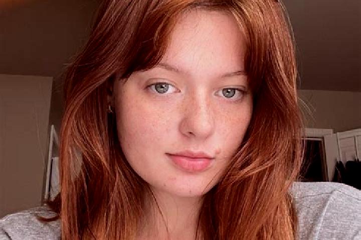 Victoria, 23, a red grey-eyed mixed companion based in Salor. Offering Tantra, Striptease, Prostate Massage. Available for incall and outcall, day and evenin...