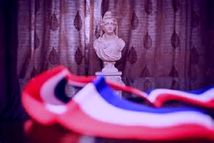 Victoria, 23 — Escort in Sainte-Euphemie, France