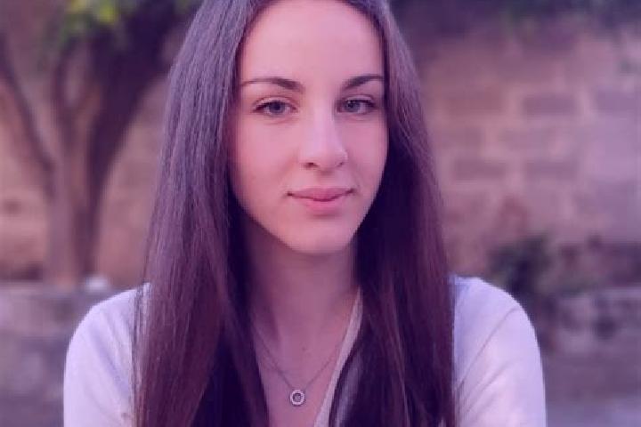 Victoria, 24 — Escort in Prata di Principato Ultra, Italy