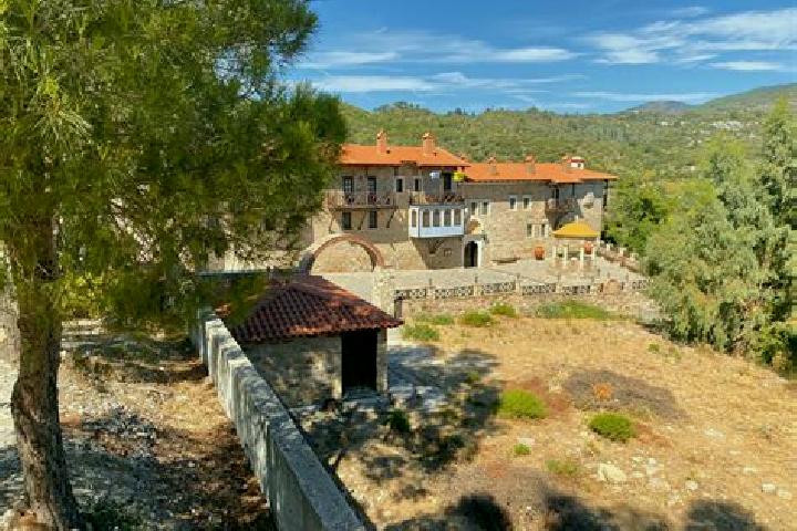 Victoria, 25 — Escort in Megali Panagia, Greece