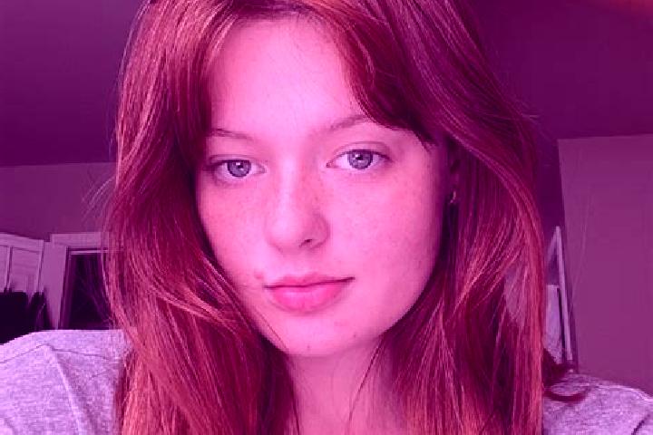 Victoria, 26, a auburn brown-eyed caucasian companion based in Winden am See. Offering A-Level, Couples, 69, Striptease, Duos. Available for incall and outca...