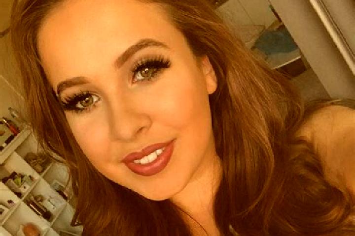 Victoria, 26, a dark blonde amber-eyed caucasian companion based in Hocalar. Offering CIM, Girlfriend Experience, Couples, Domination. Available for incall a...