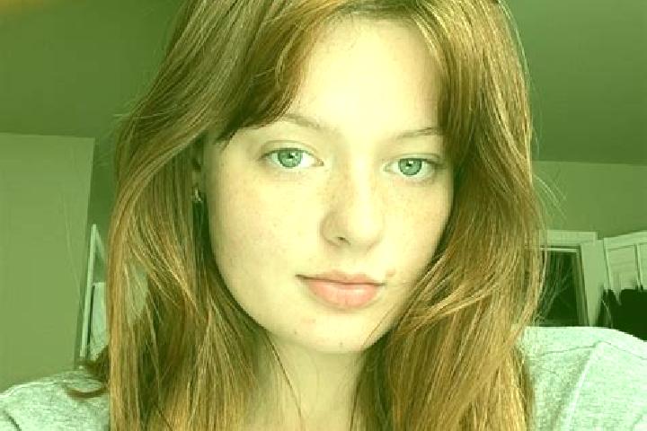 Victoria, 26, a red grey-eyed caucasian companion based in Point Frederick. Offering Deep French Kissing, Roleplay, Party Girl, Erotic Massage. Available for...