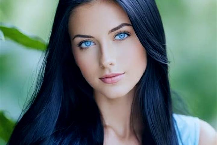 Victoria, 27, a red blue-eyed mediterranean companion based in Pontoise. Offering Duos, Deep French Kissing, A-Level. Available for incall and outcall, overn...