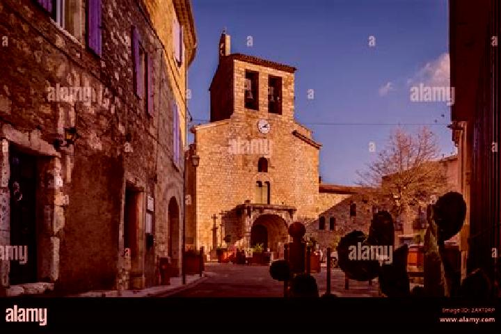 Victoria, 27 — Escort in Magalas, France
