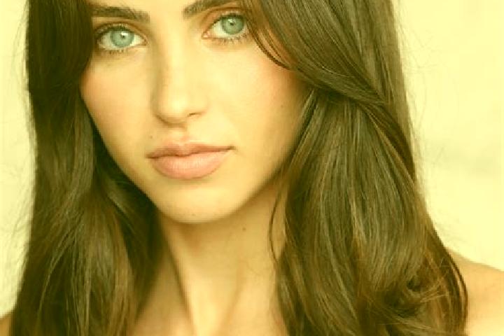 Victoria, 29, a brunette amber-eyed european companion based in Ighisu Nou. Offering Party Girl, Couples, 69, Domination. Available for incall and outcall, o...