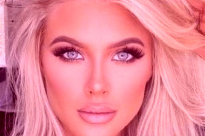 Victoria, 29, a platinum blonde hazel-eyed mediterranean companion based in Asagipinarbasi. Offering Roleplay, Tantra, Domination, BDSM. Available for incall...