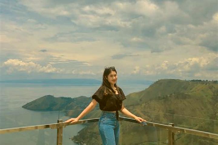 Victoria, 29 — Escort in Tongging, Indonesia