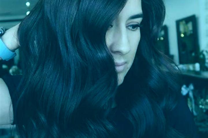 Victoria, 30, a auburn dark-eyed caucasian companion based in Potmeltu. Offering Tantra, Duos, Couples. Available for incall and outcall, day and evening dates.