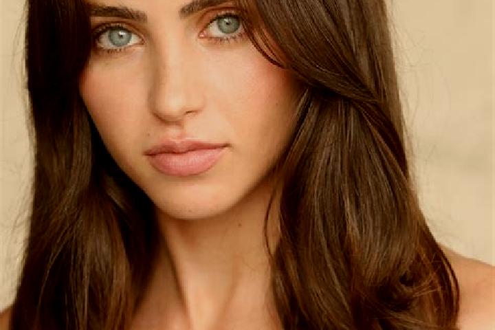 Victoria, 30, a black brown-eyed mixed companion based in Cajar. Offering Deep French Kissing, Party Girl, BDSM, Massage. Available for incall and outcall, d...