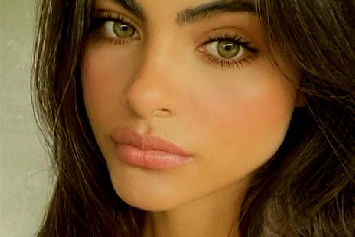 Victoria, 30, a brunette green-eyed mixed companion based in Shangba. Offering CIM, Dinner Date, BDSM. Available for incall and outcall, overnight bookings a...