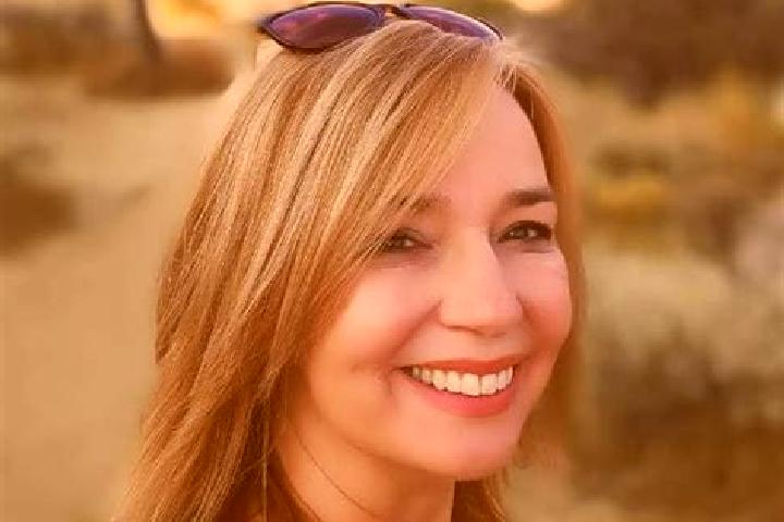 Victoria, 30 — Escort in Pine Valley, United States